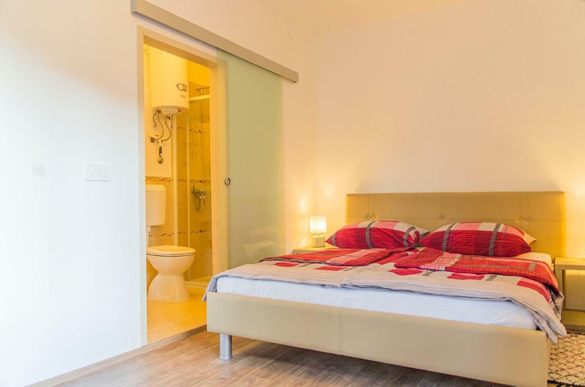 Guesthouse Klaudia Opatija Exteriör bild