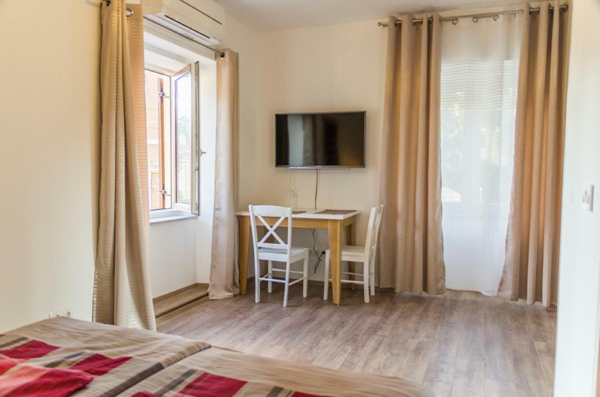Guesthouse Klaudia Opatija Exteriör bild